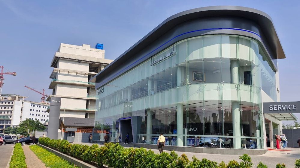 Arista Group Resmikan Sembilan Dealer BYD Secara Serentak di Indonesia, Percepat Era Elektrifikasi